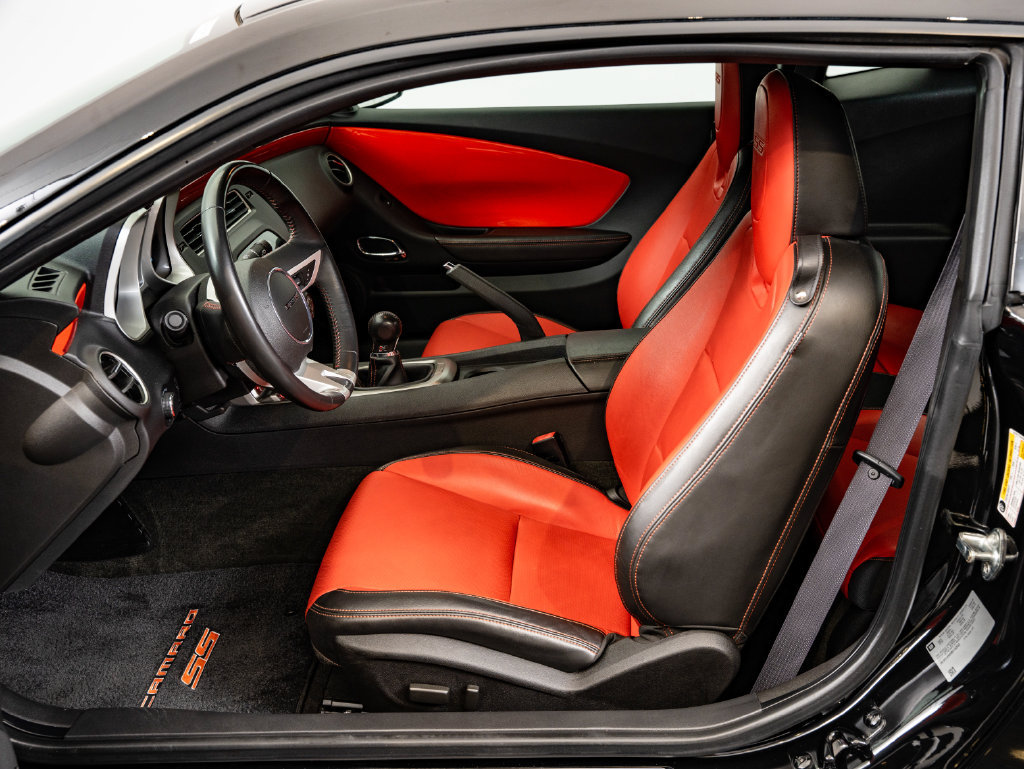 Used 2011 Chevrolet Camaro SS w/ RS Package RWD image 20