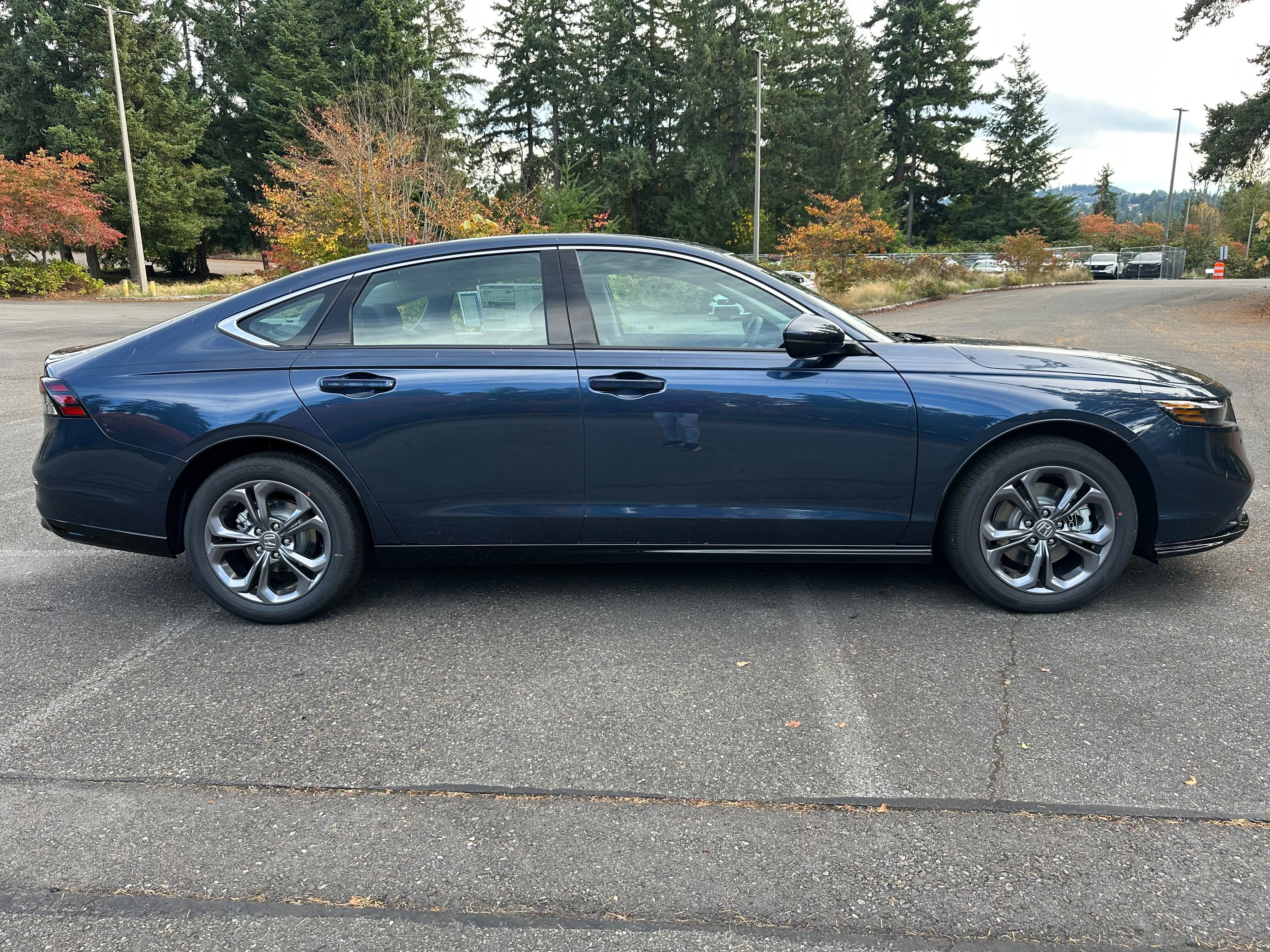 New 2025 Honda Accord EX-L image 8