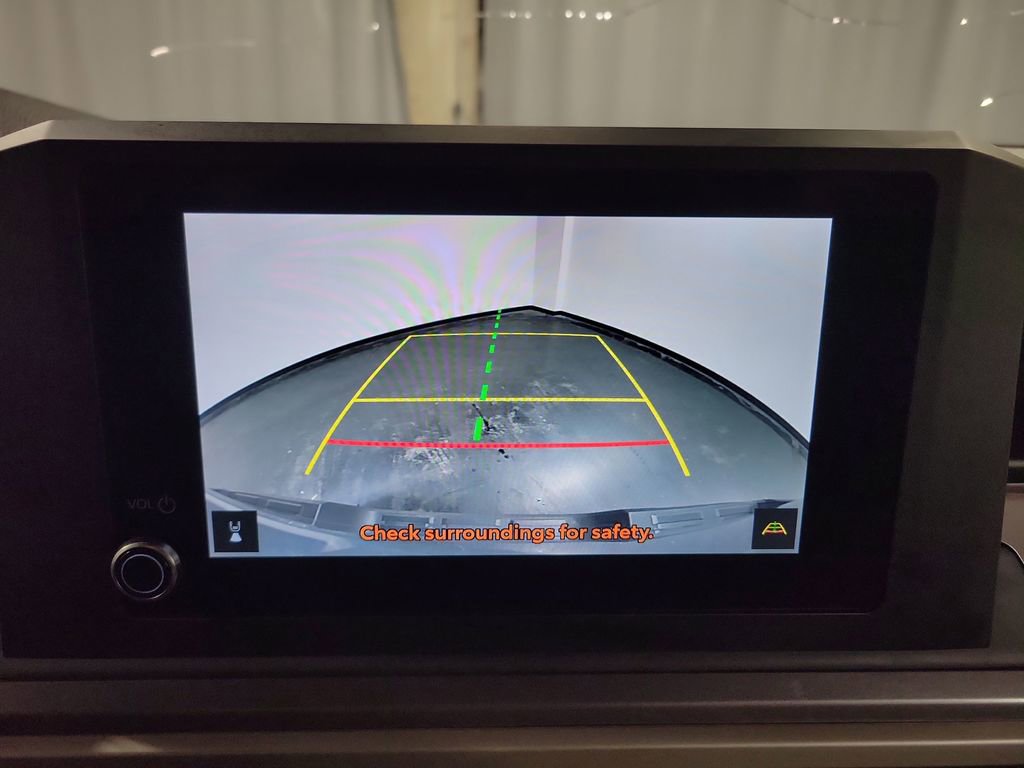 Used 2024 Toyota Tacoma TRD Sport image 19