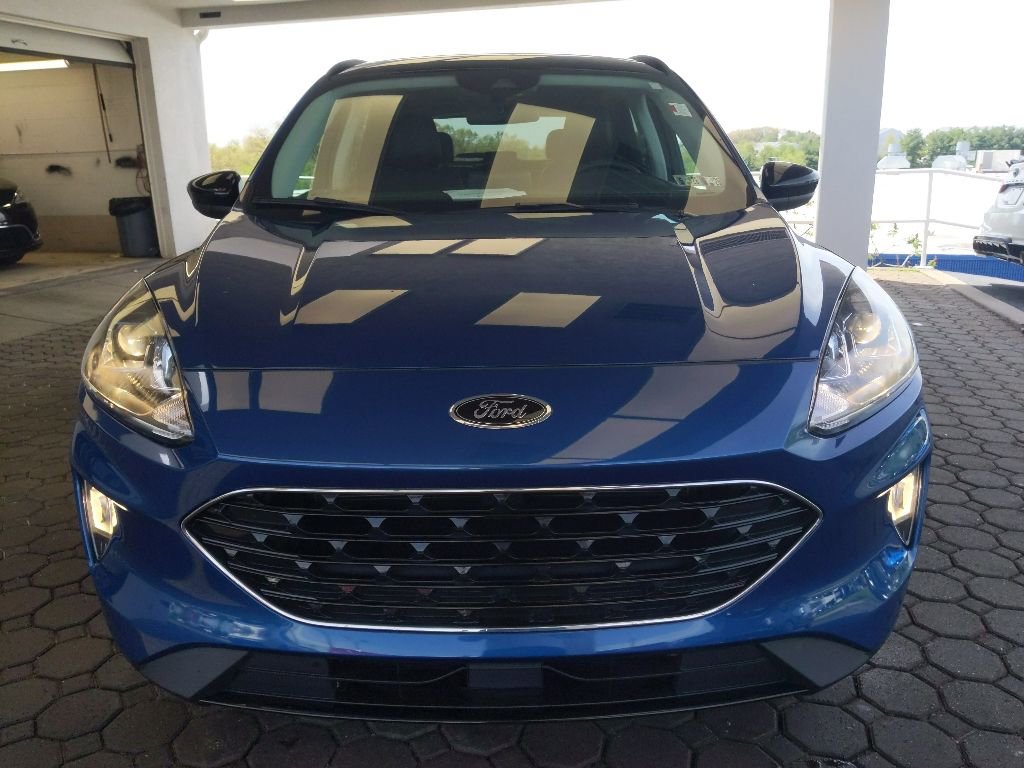 Used 2022 Ford Escape SEL w/ SEL Stealth AWD Package video 2