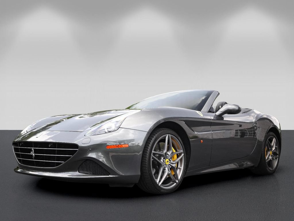 Certified 2016 Ferrari California T RWD image 7