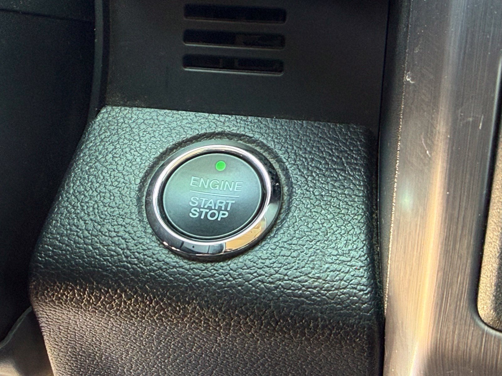 Used 2019 Ford Expedition Platinum RWD image 36