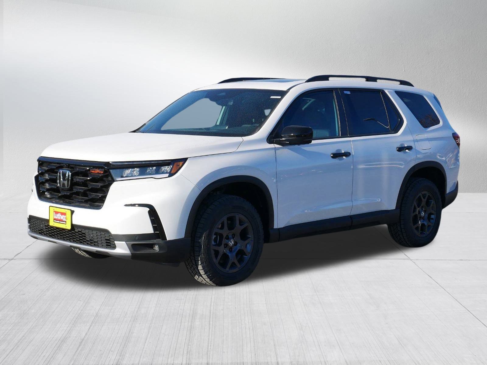 New 2025 Honda Pilot TrailSport image 3