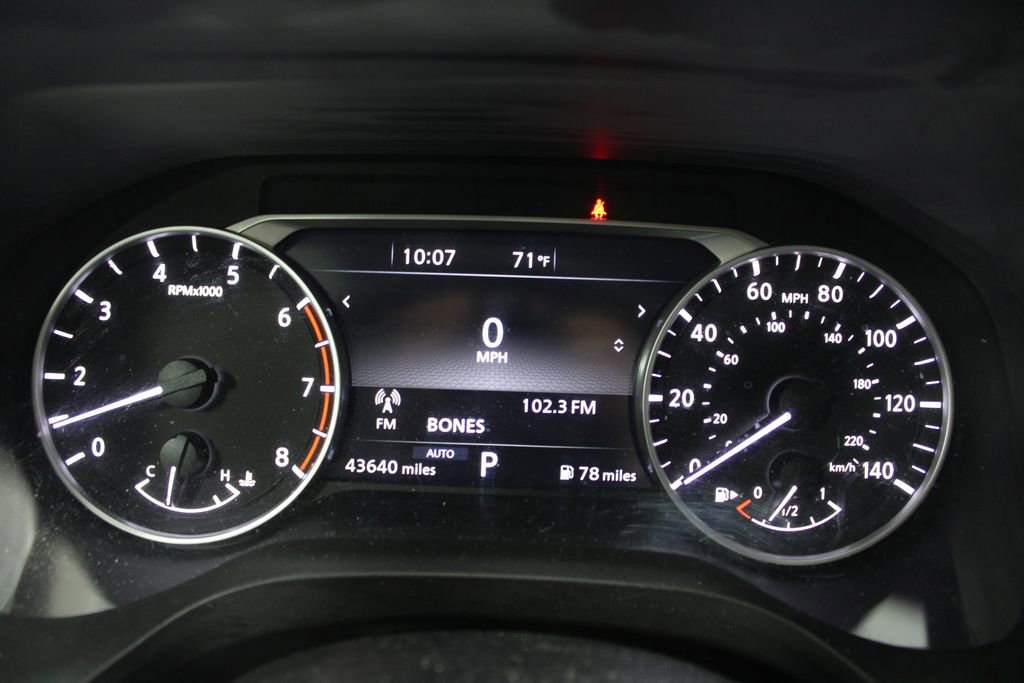 Used 2023 Nissan Rogue SV AWD/4WD image 18