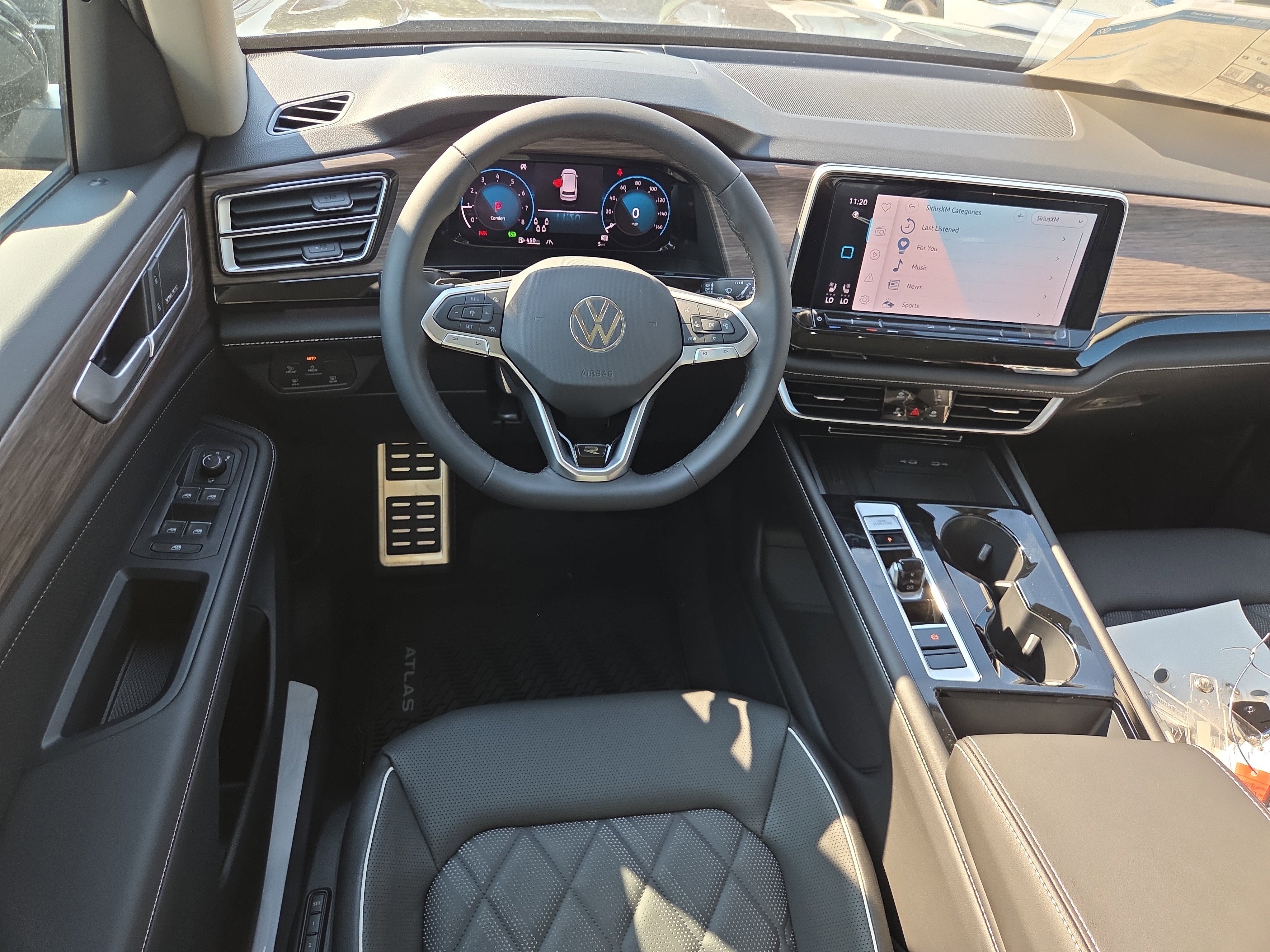 New 2026 Volkswagen Atlas SEL Premium R-Line image 6