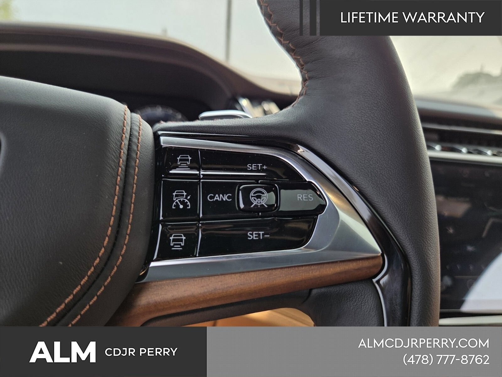 New 2025 Jeep Grand Cherokee L Summit AWD/4WD image 27