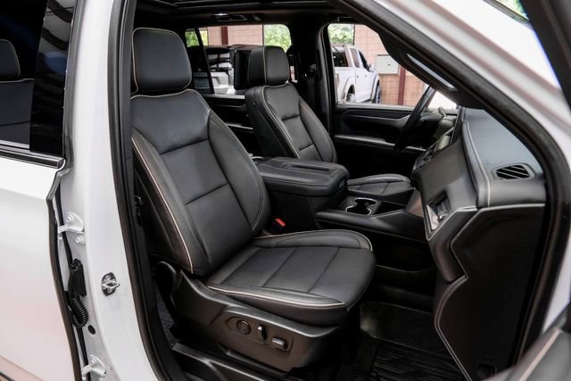 Used 2021 GMC Yukon XL SLT w/ Rear Media and Nav Package AWD/4WD image 59