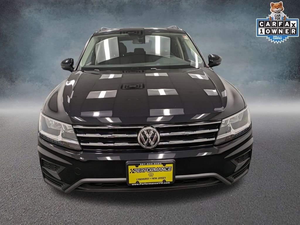 Used 2021 Volkswagen Tiguan SE w/ Panoramic Sunroof Package AWD/4WD image 2