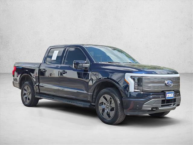 Used 2023 Ford F150 Lightning Lariat AWD/4WD image 3