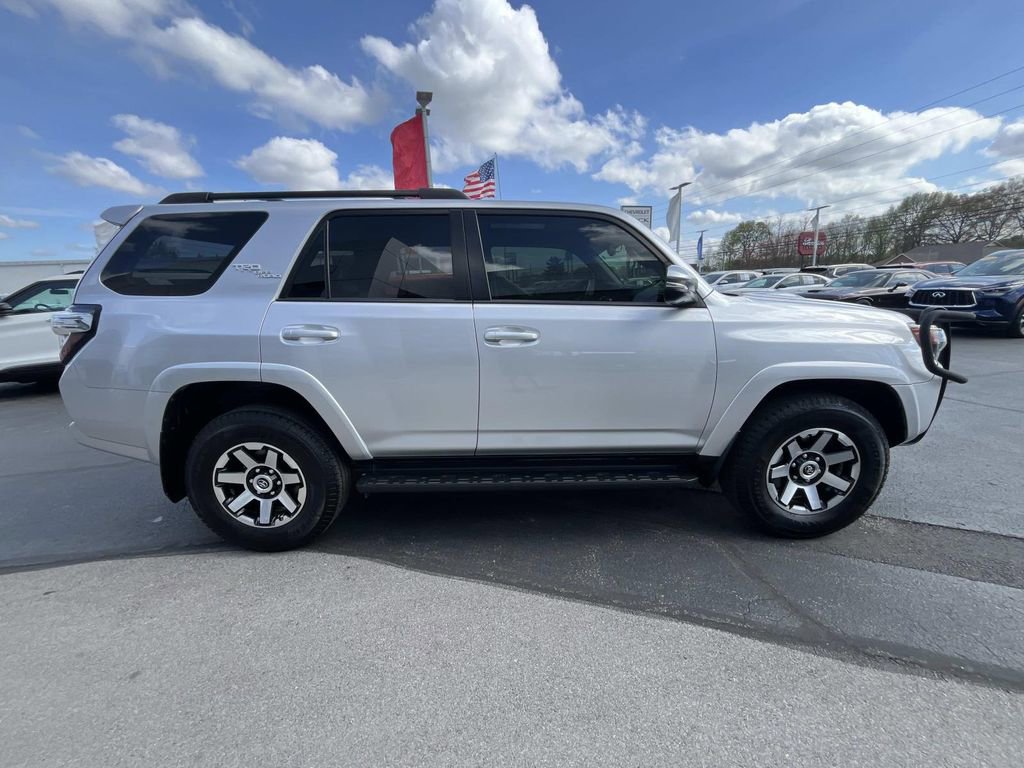 Used 2019 Toyota 4Runner TRD Off-Road Premium image 8