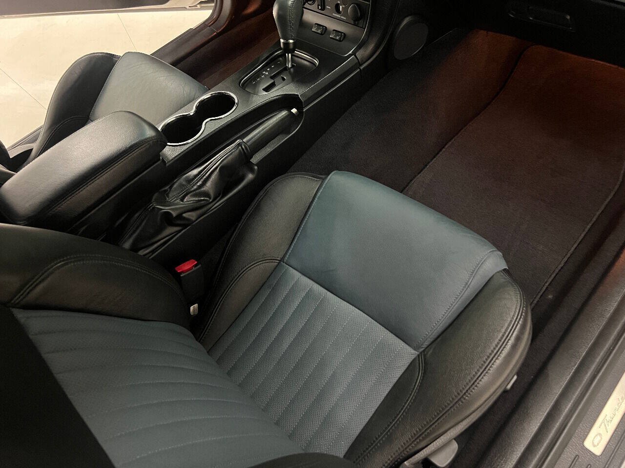 Used 2005 Ford Thunderbird RWD image 53