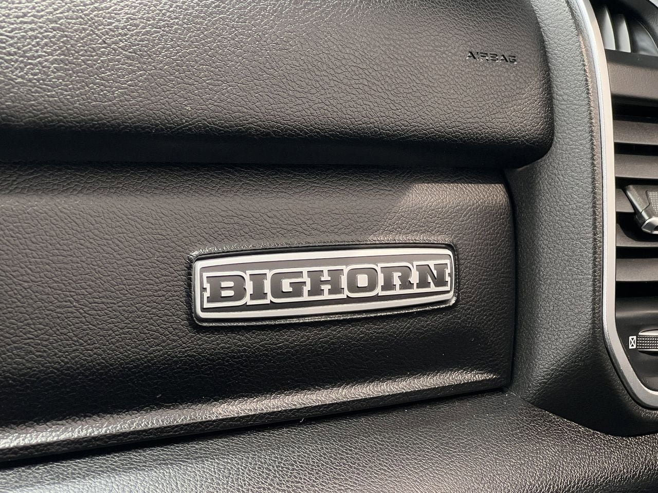 Used 2024 RAM 2500 Big Horn AWD/4WD image 24