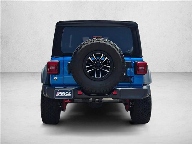 Used 2024 Jeep Wrangler Unlimited Rubicon w/ XTREMEE 35" Tire Package AWD/4WD image 6