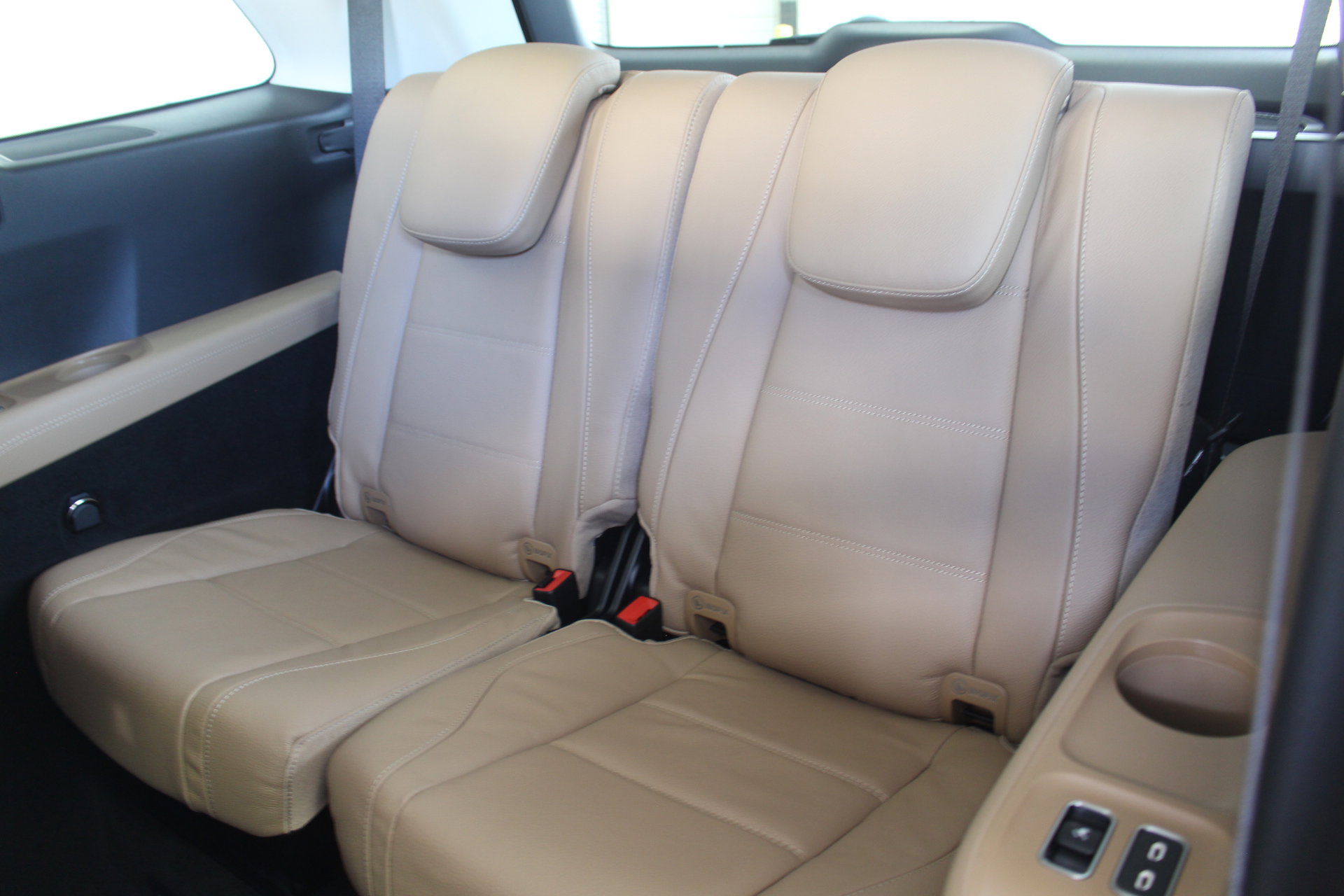 New 2026 Mercedes-Benz GLS 450 4MATIC image 18
