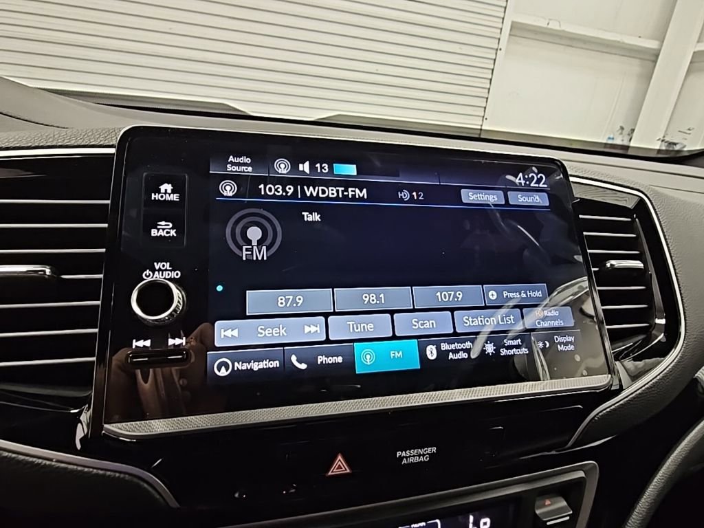 New 2026 Honda Ridgeline Black Edition image 16