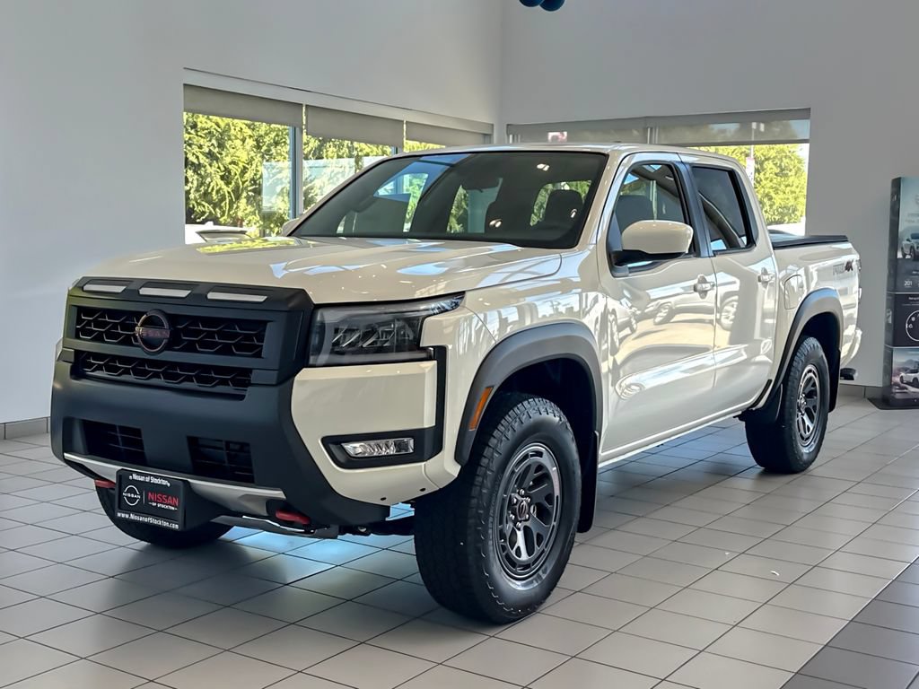 New 2026 Nissan Frontier PRO-4X w/ Tow Package AWD/4WD image 7