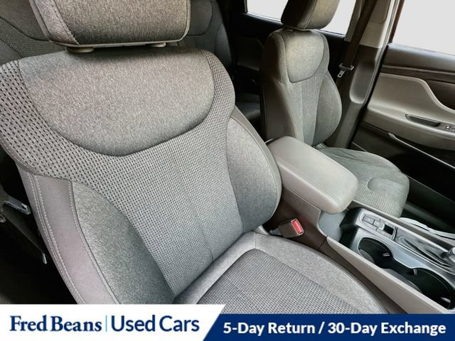 Used 2019 Hyundai Santa Fe SEL FWD image 34