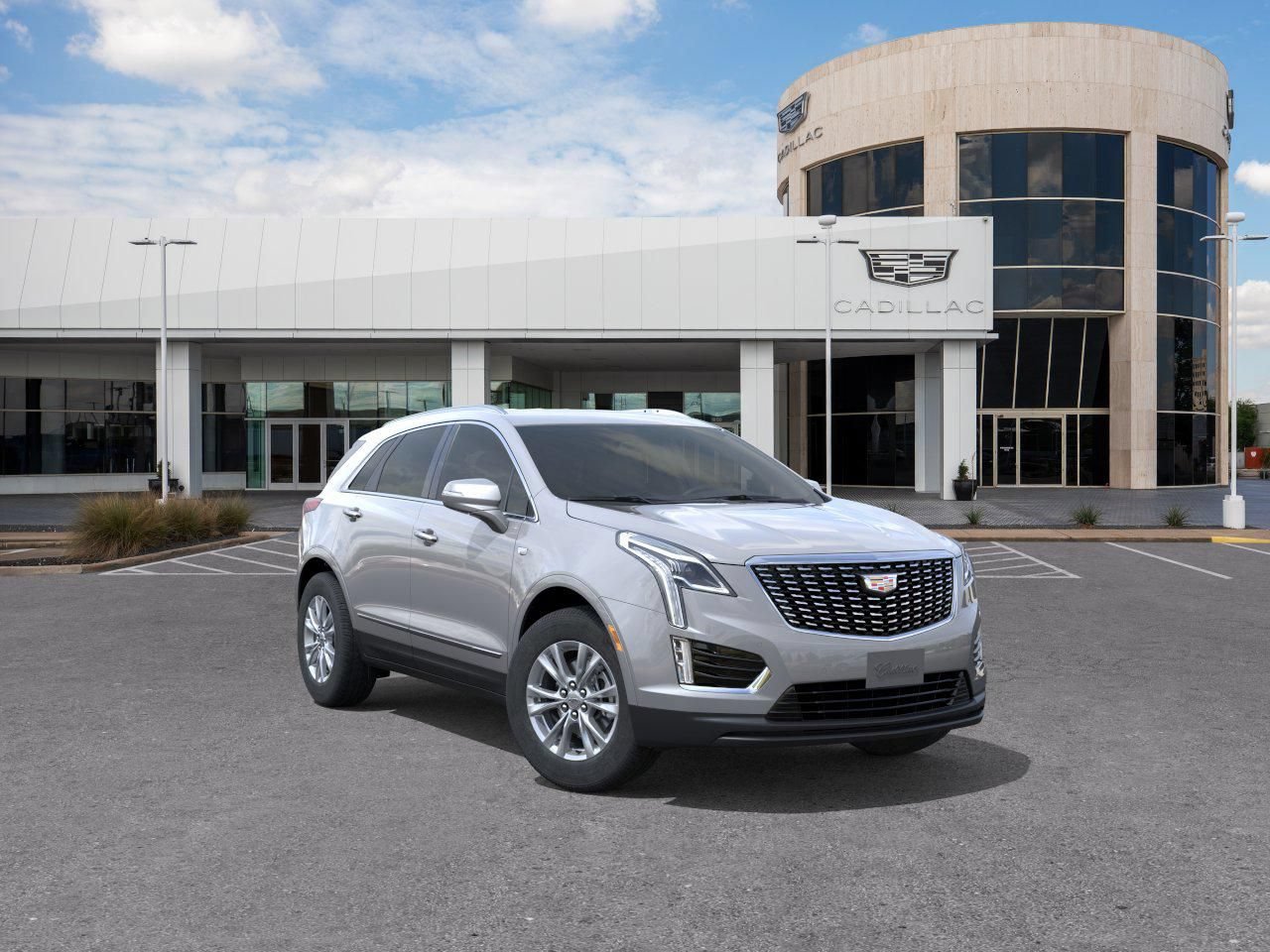 New 2026 Cadillac XT5 Luxury w/ LPO, Floor Liner Package
