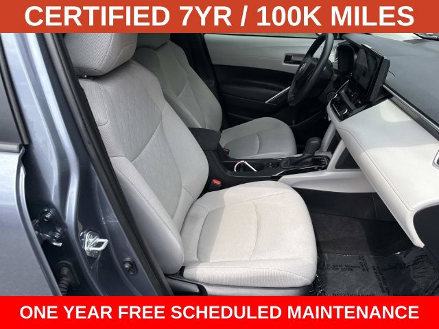 Used 2025 Toyota Corolla Cross L FWD image 9