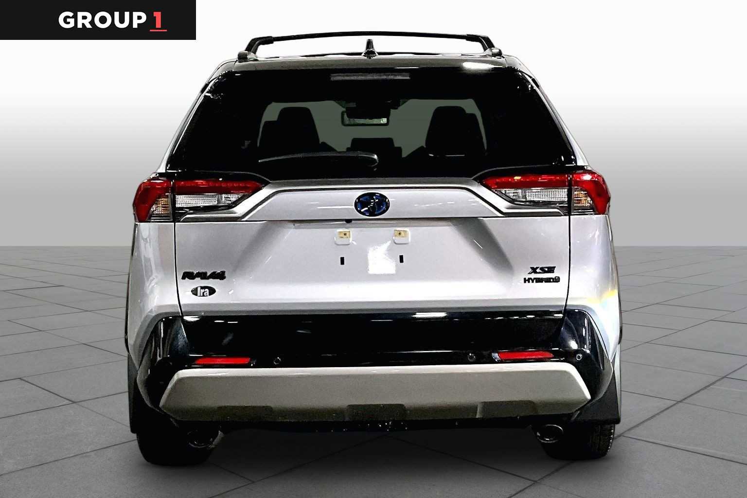 Used 2024 Toyota RAV4 XSE w/ Advanced Technology Package AWD/4WD image 5