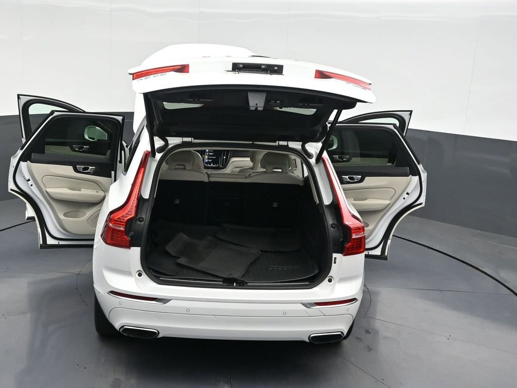 Used 2018 Volvo XC60 T5 Inscription w/ Convenience Package image 34