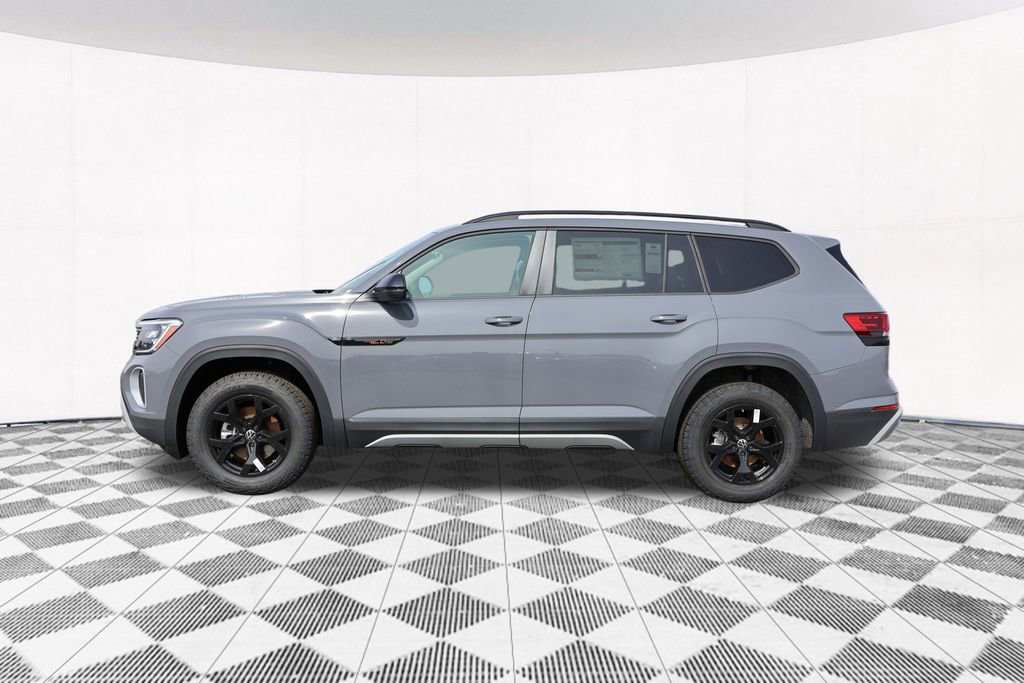 New 2025 Volkswagen Atlas Peak Edition SE image 18