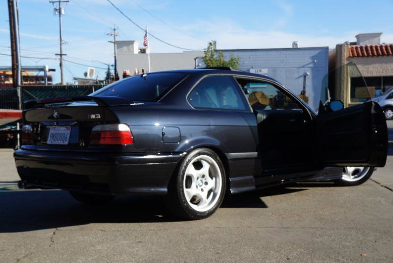 Used 1995 BMW M3 Coupe image 42