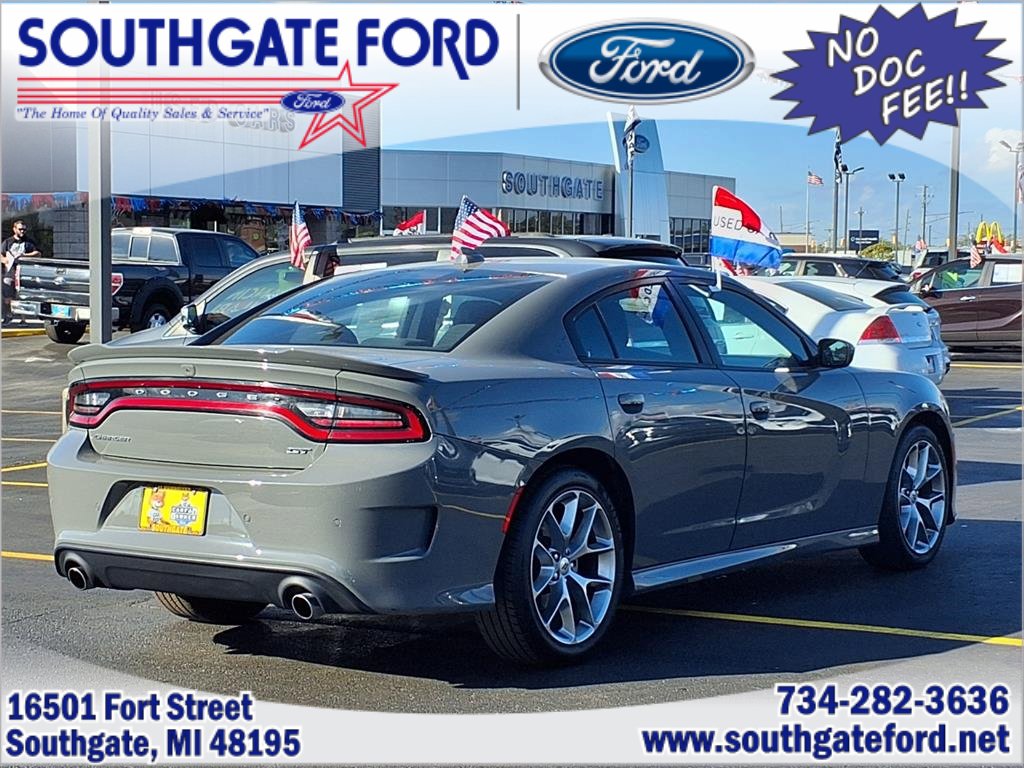 Used 2023 Dodge Charger GT image 2