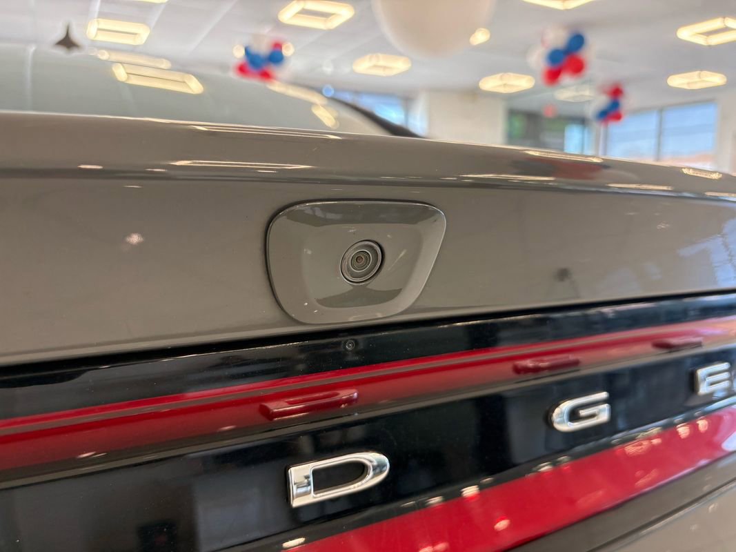 Used 2023 Dodge Charger SXT image 42