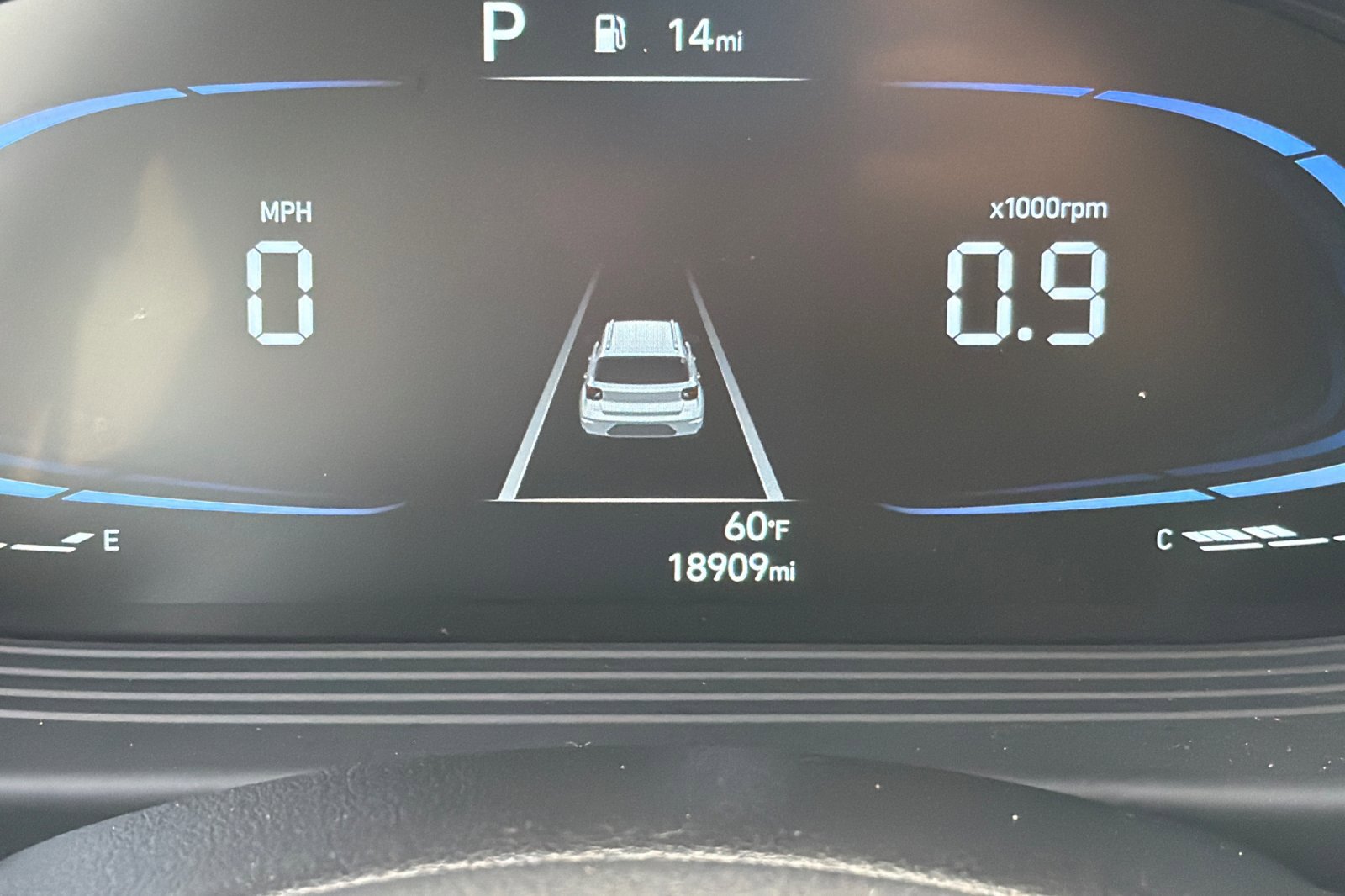 Used 2025 Hyundai Venue SEL image 27