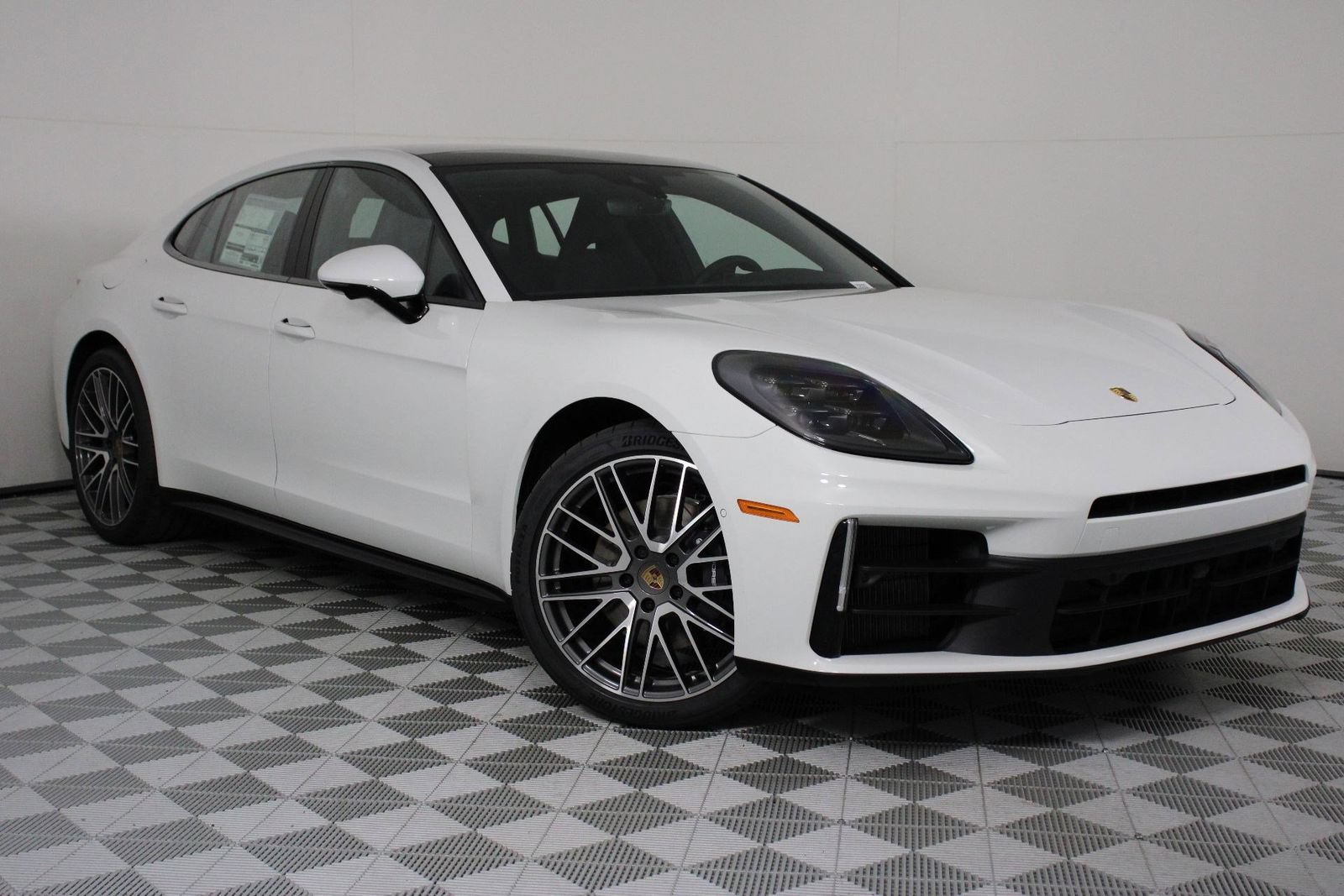 New 2026 Porsche Panamera RWD image 9