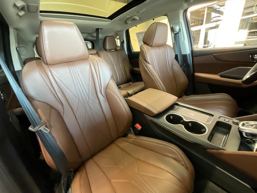 New 2026 Acura MDX w/ Advance Package AWD/4WD image 17