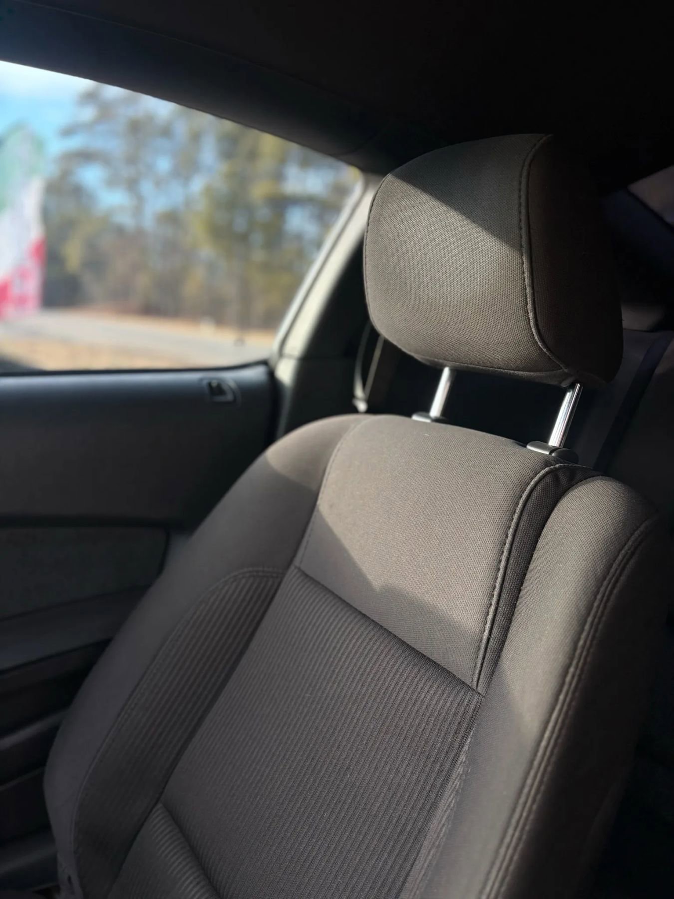 Used 2011 Ford Mustang GT Premium image 16