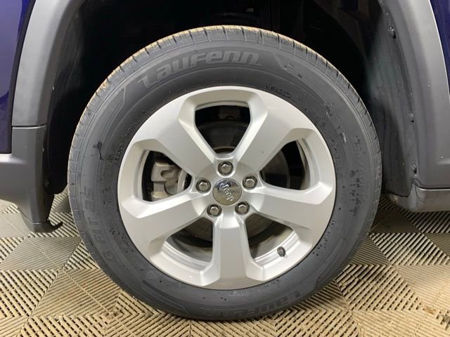 Used 2018 Jeep Compass Latitude w/ Safe & Security Group image 31