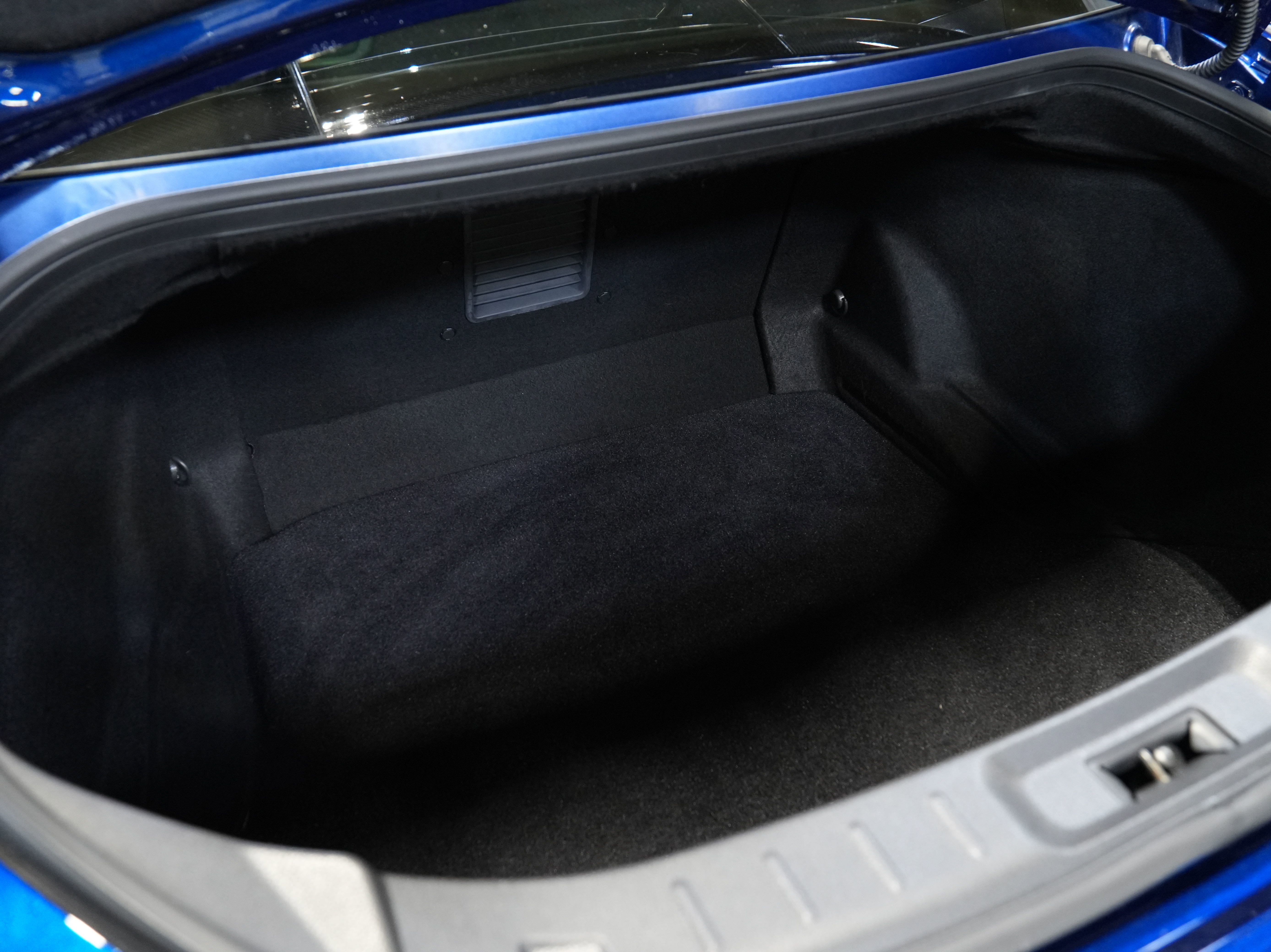 Used 2014 Nissan GT-R Premium AWD/4WD image 48