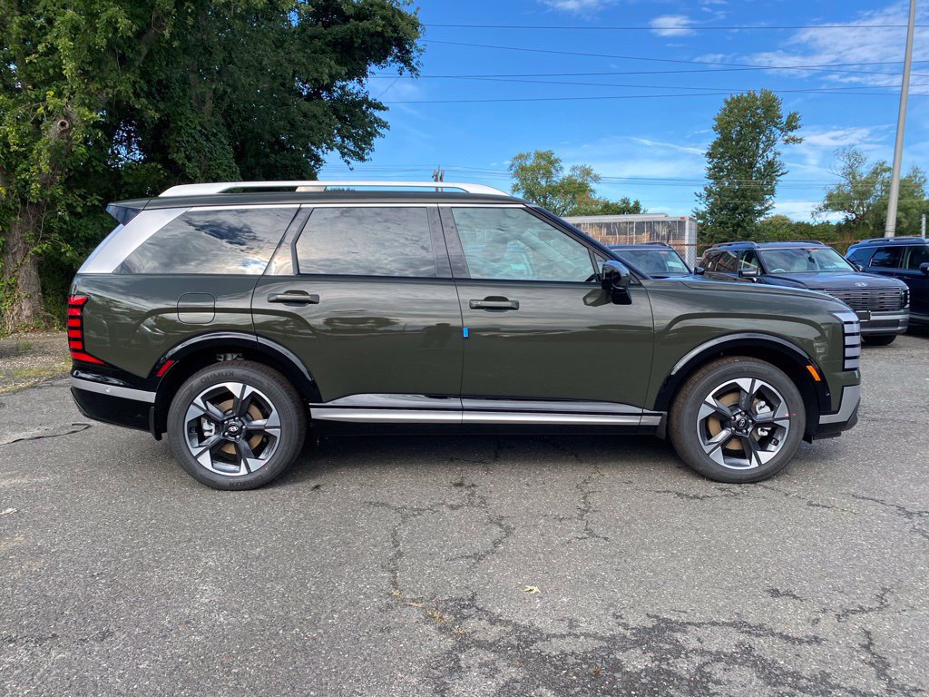 New 2027 Hyundai Palisade Limited AWD/4WD image 2