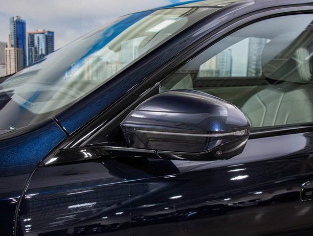 Used 2026 BMW 740i xDrive w/ Premium Package image 10