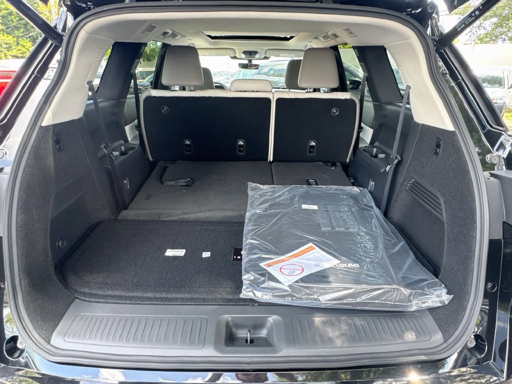 New 2027 INFINITI QX60 Luxe w/ Cargo Package FWD image 28