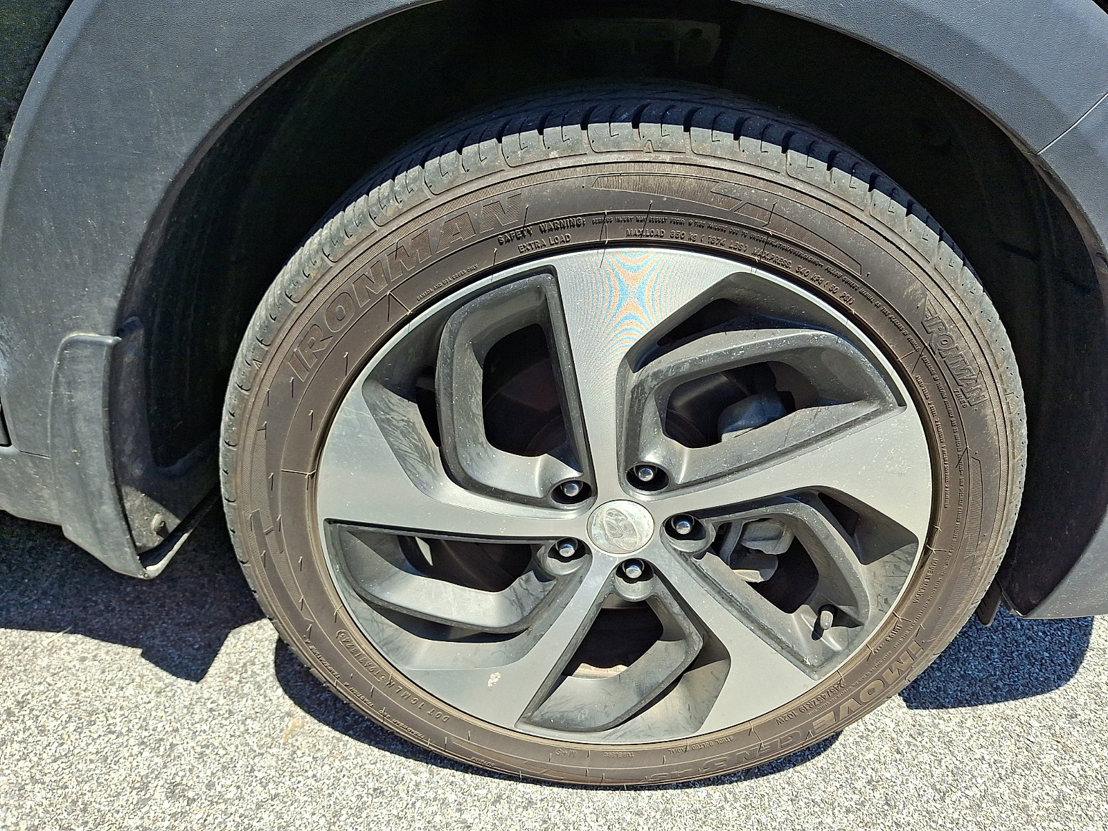Used 2018 Hyundai Tucson Value w/ Cargo Package AWD/4WD image 12