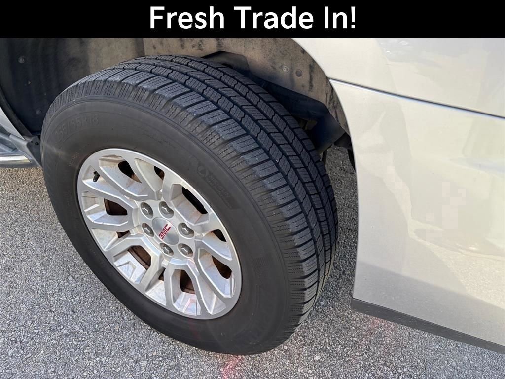 Used 2016 GMC Yukon SLT image 6