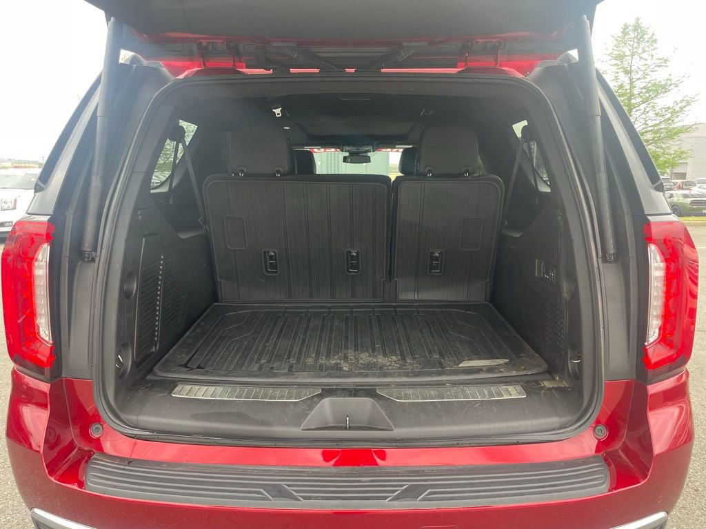 Used 2023 GMC Yukon XL Denali w/ LPO, Floor Liner Package AWD/4WD image 7