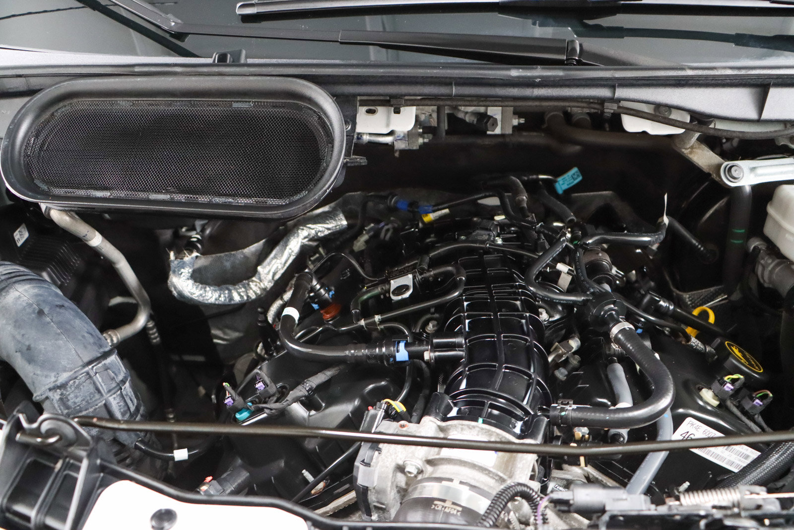 Used 2023 Ford Transit 350 XLT image 30