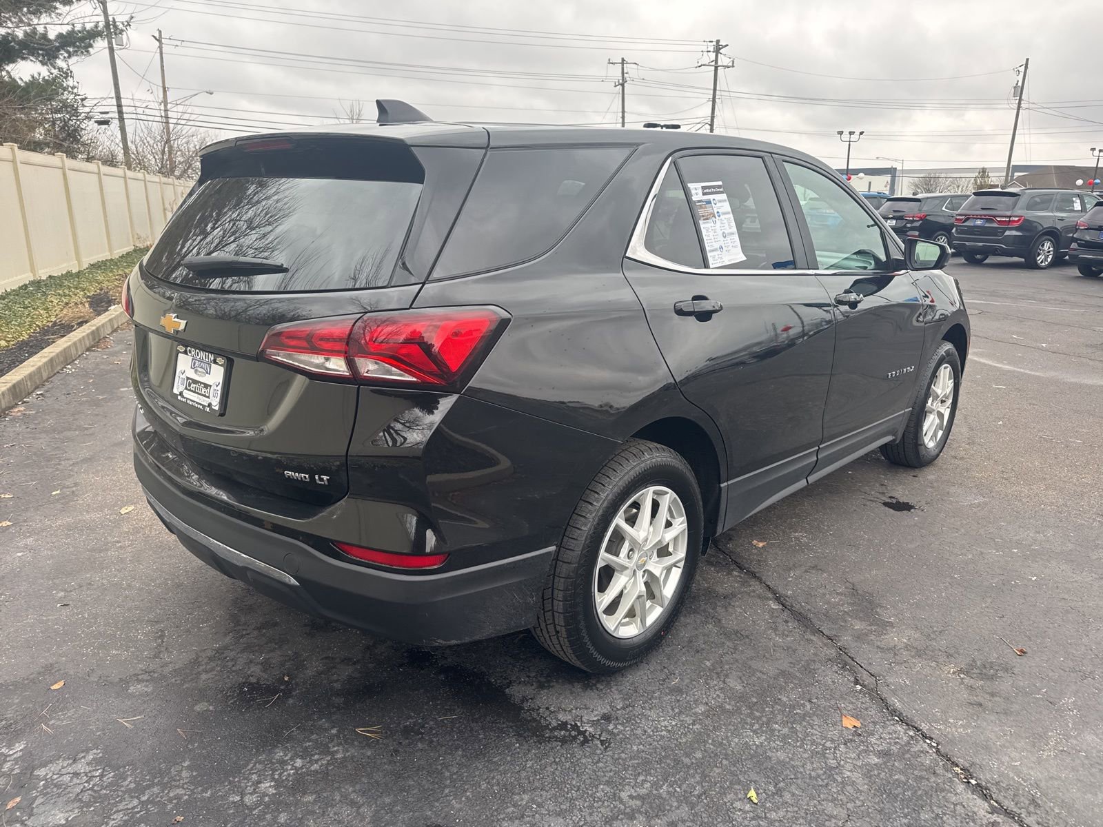 Used 2023 Chevrolet Equinox LT image 4