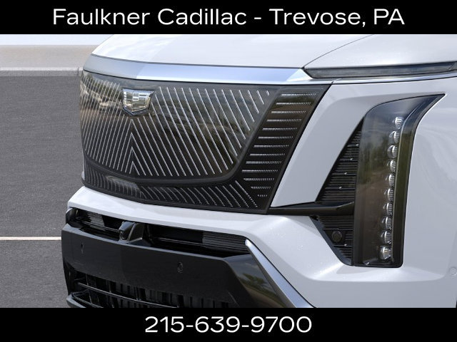 New 2027 Cadillac Vistiq Luxury w/ LPO, Floor Liner Package AWD/4WD image 13