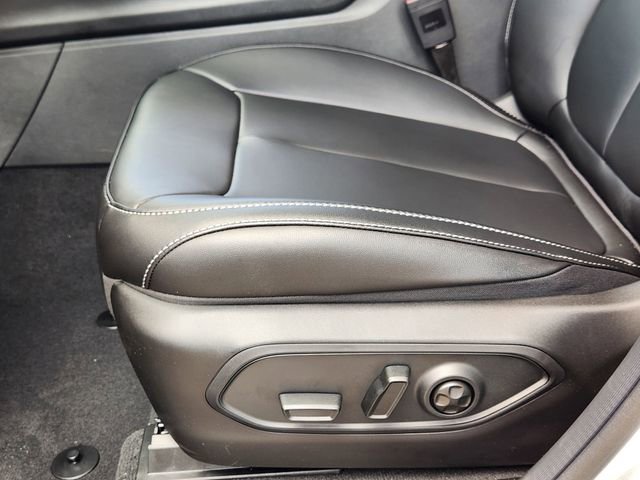 New 2025 Jeep Grand Cherokee Limited w/ Black Appearance Package RWD image 19