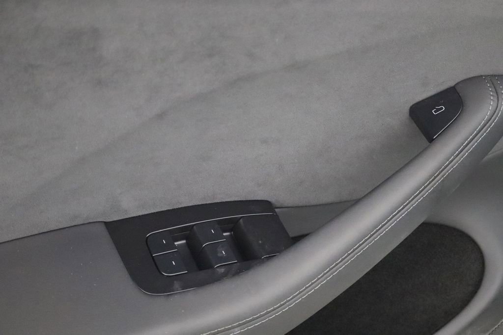 Used 2024 Tesla Model 3 Long Range AWD/4WD image 14