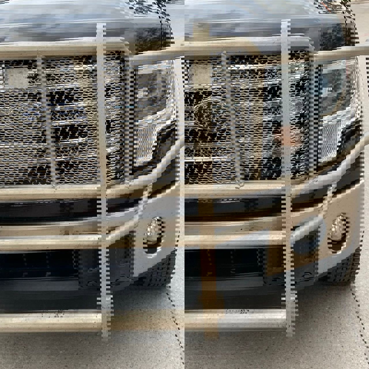 Used 2014 Ford F150 King Ranch w/ King Ranch Luxury Package RWD image 9