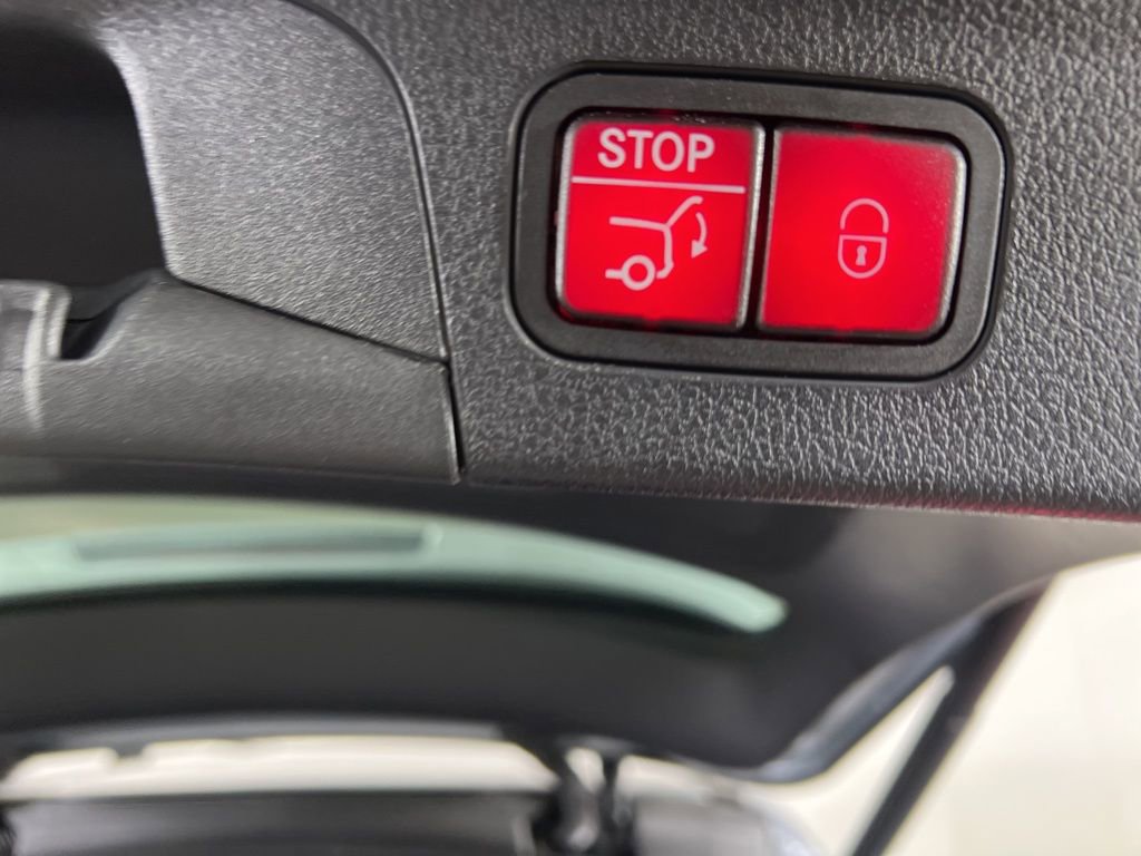 Certified 2025 Mercedes-Benz GLE 350 4MATIC image 15