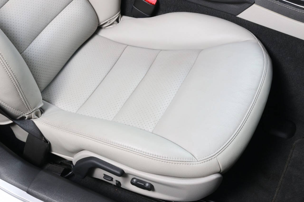 Used 2011 Chevrolet Corvette Grand Sport w/ Preferred Equipment Group RWD image 47