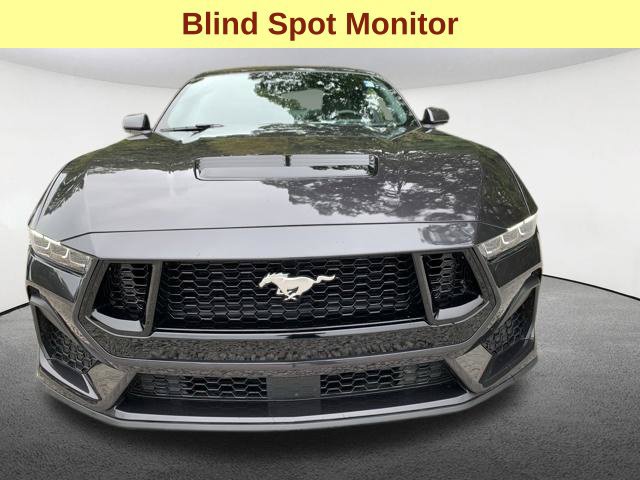 Used 2024 Ford Mustang GT RWD image 4